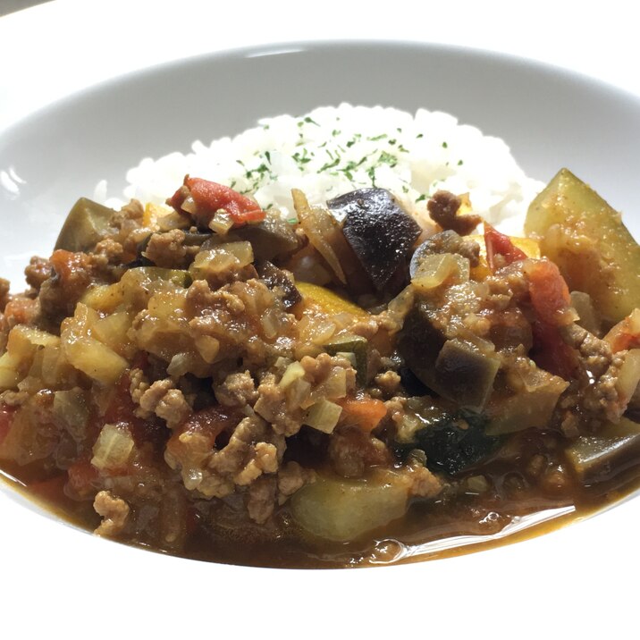 挽き肉で時短！夏野菜カレー